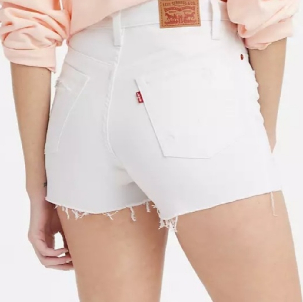 NWT Levi's shorts